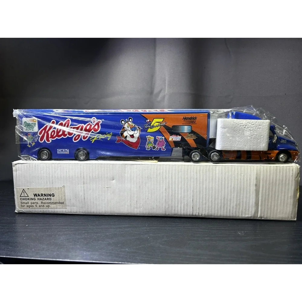 Kellogg's 1996 Tony Tiger Racing Hendrick Motorsports #5 Terry Labonte Semi